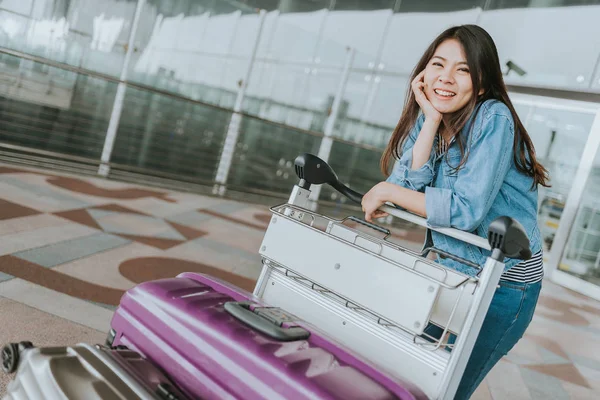 Happy Young Attractive Asian Woman Passenger Luggage Trolley Walking Airport — Stock Photo, Image