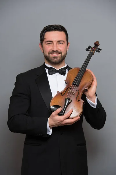 Musicien homme jouant du violon. Instrument de musique sur interprète Photos De Stock Libres De Droits