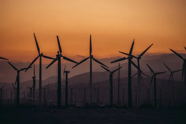 Wind Power Air Breeze Ανεμογεννήτριες Πεδίο Ανεμογεννήτριες Στην Καλιφόρνια Suset — Φωτογραφία Αρχείου