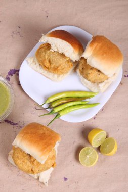 Hint özel geleneksel kızarmış yemek vada pav