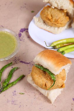 Hint özel geleneksel kızarmış yemek vada pav