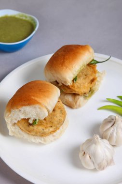Hint özel geleneksel kızarmış yemek vada pav