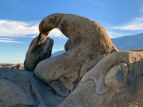 Mobius Arch Denne Geologiske Bergformasjonen Ligger Sted Kalt Alabama Hills – stockfoto