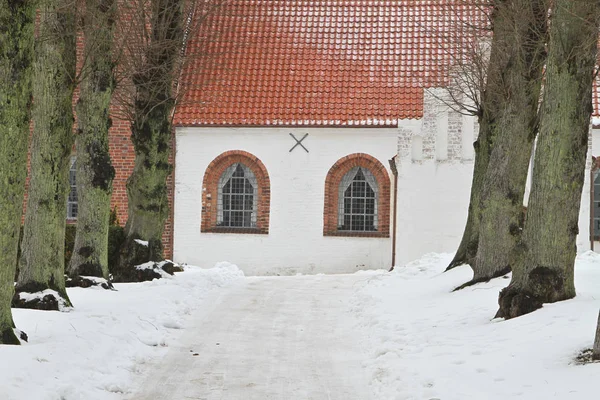 Piękny Kościół Danii Helsinge Wiosną — Zdjęcie stockowe