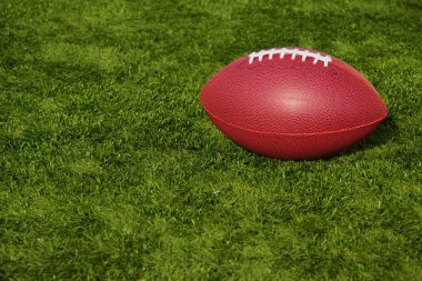 Yapay çim üzerinde dinlenme futbol