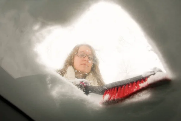 Shoveling Snow Scraping Windshield View from Inside Car — Stock Photo, Image