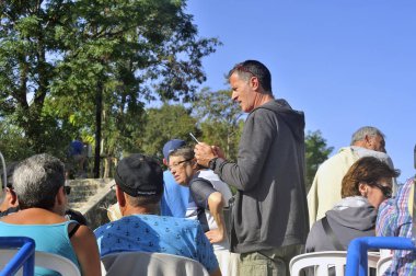 Fonserannes Canal du Midi üzerinde bir kilit geçiş