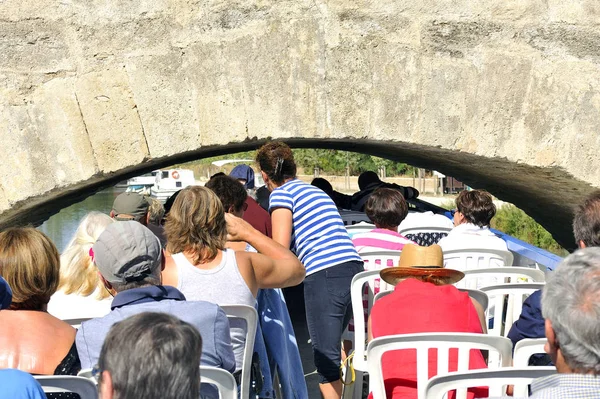 Canal du Midi yolcu gemisinde — Stok fotoğraf