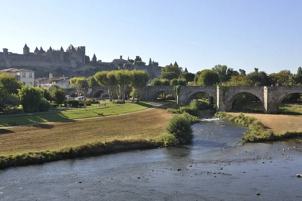Старий Кам'яний міст Carcassonne — стокове фото