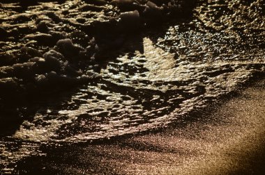 Parlak güzel deniz manzarası. Doğa, seyahat etmek tatil ve güneşli açık havada arka plan kompozisyonu