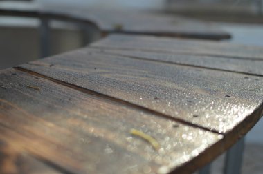 Doğal dokulu yüzey arka plan için eski ahşap tezgah tablo görünümünü kapatın. En iyi görünüm düz yatıyordu stil tasarım