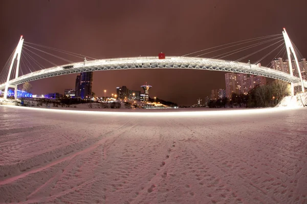 Le pont de nuit — Photo