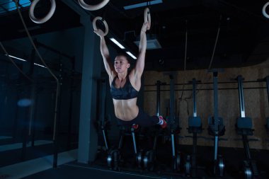 spor salonu zor eğitim kadın