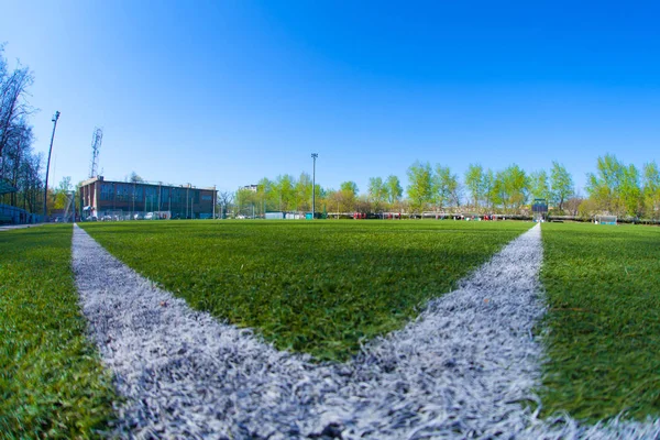 Palestra di calcio in giorno di luce solare — Foto Stock