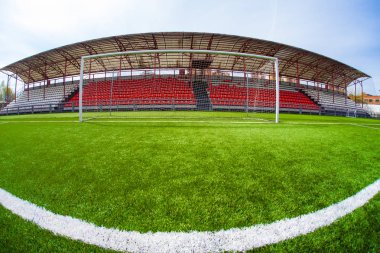 Futbol arena, güneş ışığı günde Stadyumu