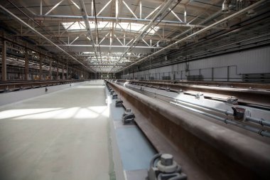 Tren bakım ve fabrika içinde