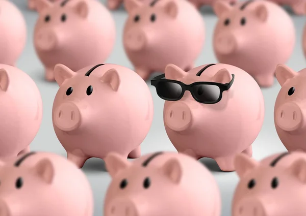 Hűvös piggy bank a szemüveg, pénzügyi fogalom — Stock Fotó