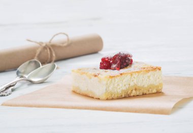 Masada kagit üzerinde cheesecake