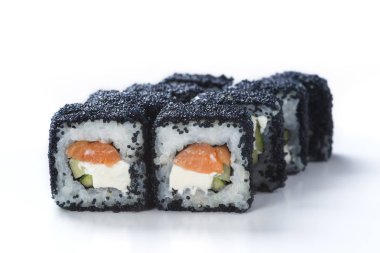 Japon deniz ürünleri suşisi.