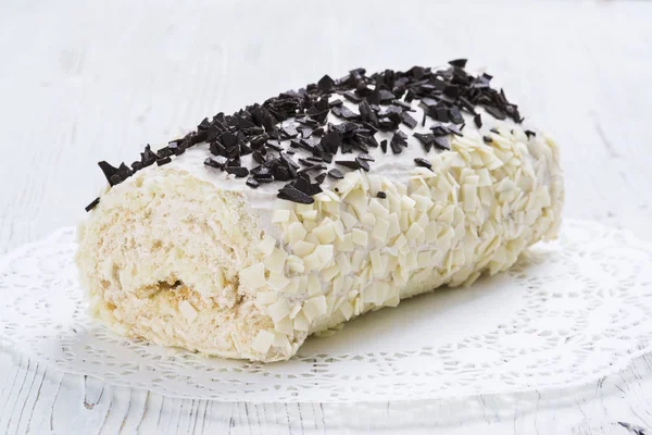 Rolo de biscoito com chips de chocolate — Fotografia de Stock