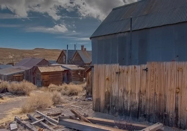 Lata em um lado prédio, Bodie, Ca — Fotografia de Stock