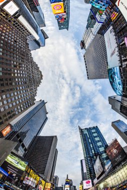 Times Meydanı, broadway tiyatroları ve iri sayı-in seçme