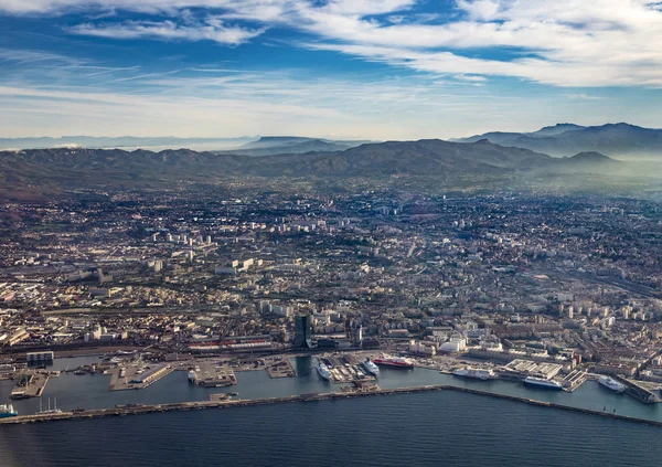 Aerial view of Marseille in Midday light — Stock fotografie