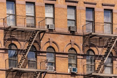 yangın merdiveni downtown new York'taki eski evleri