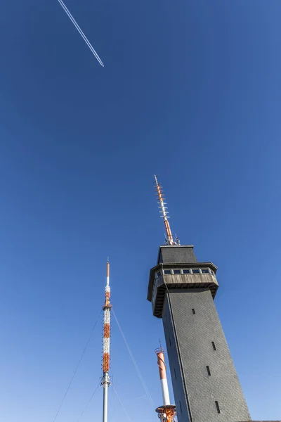 Radio- en Tv-station op de Feldberg in Hessen — Stockfoto