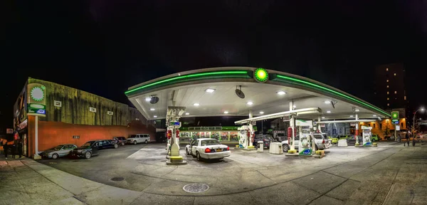 Otwórz stacji benzynowej w Brooklyn, Nowy Jork — Zdjęcie stockowe