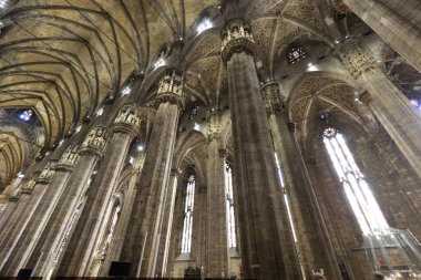 Ünlü Milan Katedrali - Duomo iç