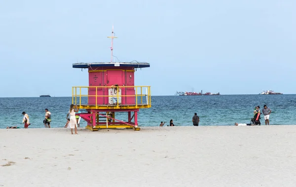 Plavčík stojan, jižní pláže miami, florida — Stock fotografie