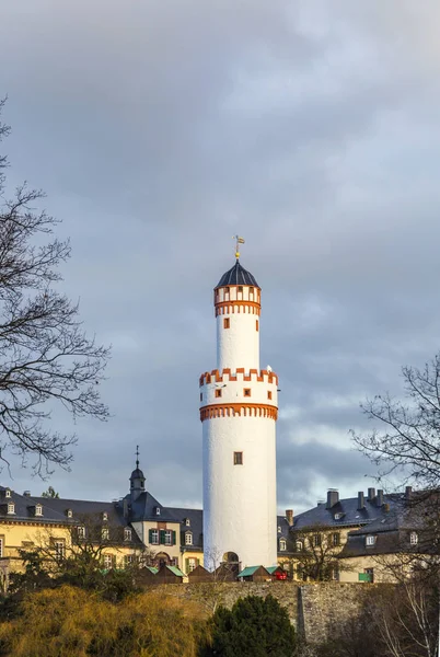 Slottet Bad Homburg och vakttorn i Hessen, Tyskland — Stockfoto