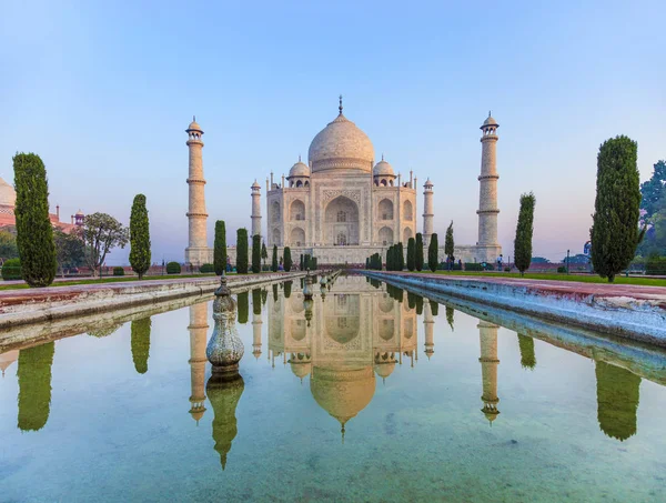 Taj Mahal en la India — Foto de Stock