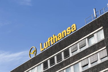 Lufthansa Hamburg'da markanın logosu