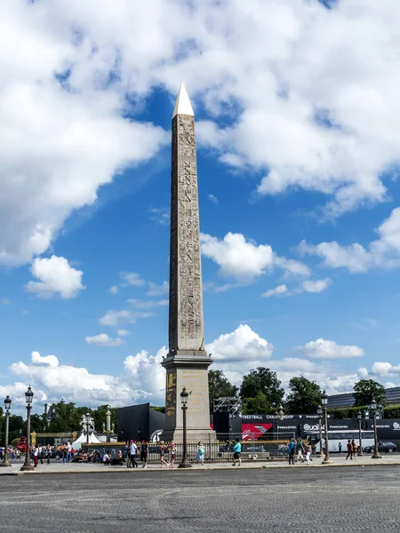 Obelisk (Obelisque) van de Place de la Concorde — Stockfoto