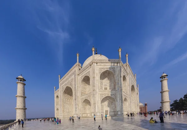 Taj Mahal na Índia — Fotografia de Stock