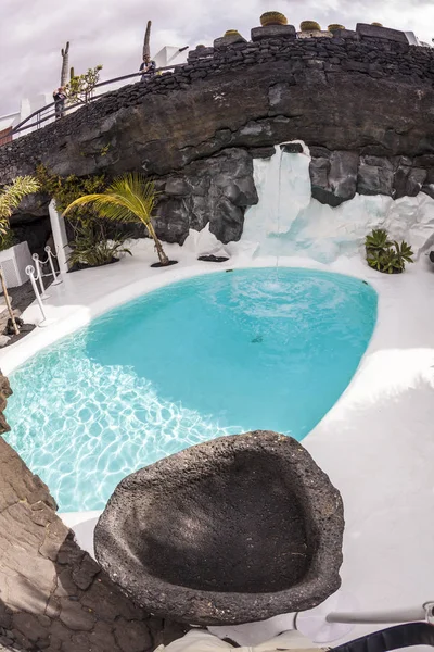 Pool in Cesar Manrique's home in Taro de Tahiche in Lanzarote — Stock Photo, Image