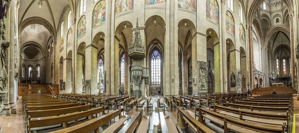 Panoramic inside view of the  Dom cathedral in Mainz — Stock Photo, Image