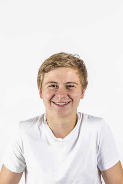 Portrait of smiling cute boy — Stock Photo, Image