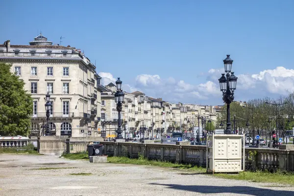 Vista al casco antiguo de Burdeos — Foto de Stock