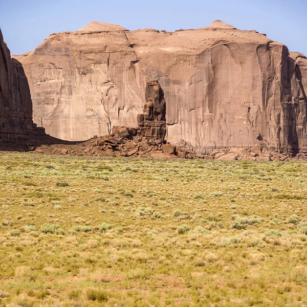 Знаменитий butte в Долина монументів, штат Арізона — стокове фото