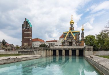 Darmstadt Mathildenhoehe adlı ünlü art nouveau binalar
