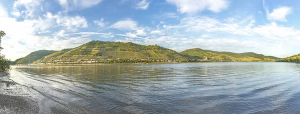 Krásný panoramatický výhled do údolí Rýna — Stock fotografie