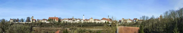 Vue panoramique sur la ville médiévale de Rothenburg ob der Tauber . — Photo