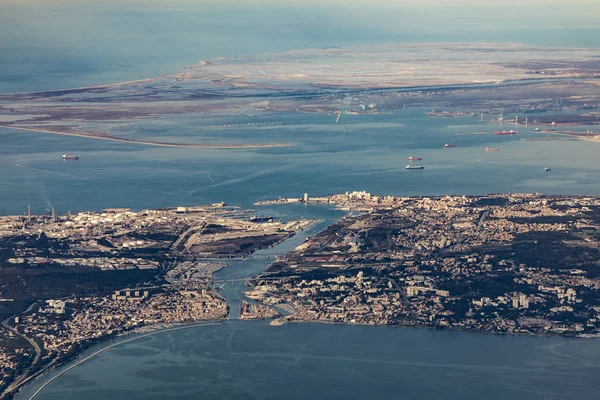 Vista aérea al pueblo de Martigues —  Fotos de Stock