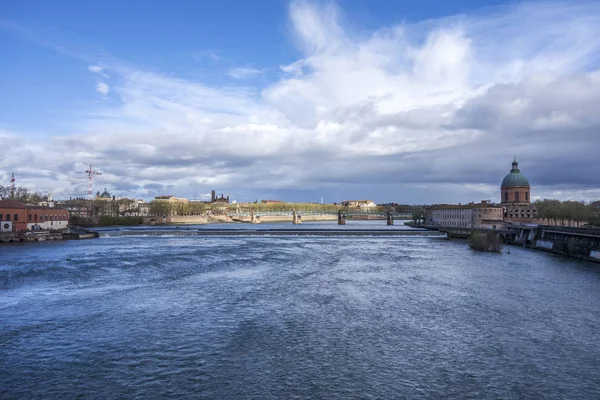 Panoramic view to skyline of Toulouse — Stock Photo, Image