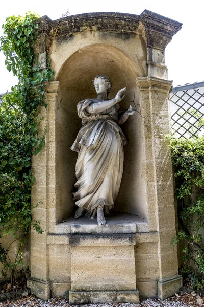 eski heykeller Aix en provence joseph sn Türbesi