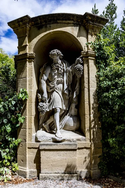 Old  statues in Aix en provence in joseph sec mausoleum — Stock Photo, Image