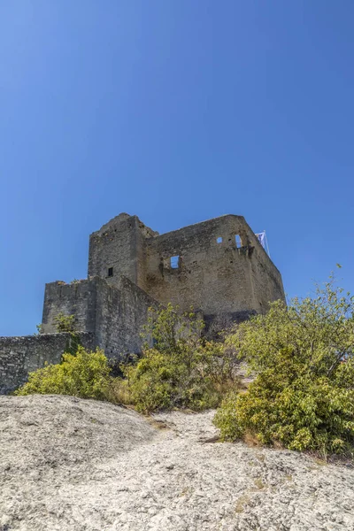 Old citadelle in Vaison la Romaine — Stock Photo, Image